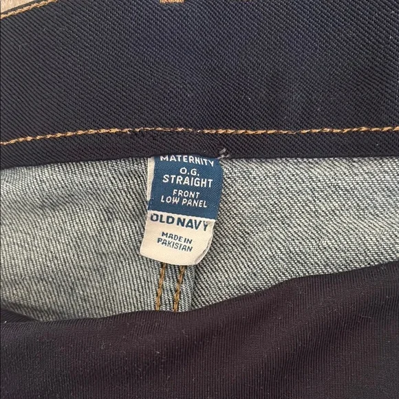 Denim Blue Women's Maternity Shorts - Picture 2 of 6